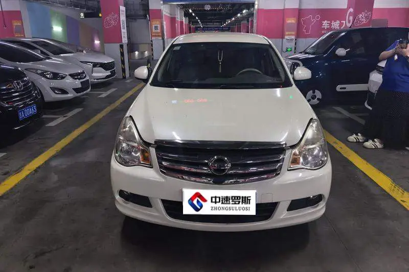 Sylphy 2016 Classic 1.6XE Automatic Comfort Edition — 2