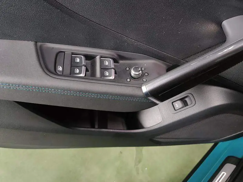 Audi Q2L 2018 35 TFSI Luxury Elegant National V — 13