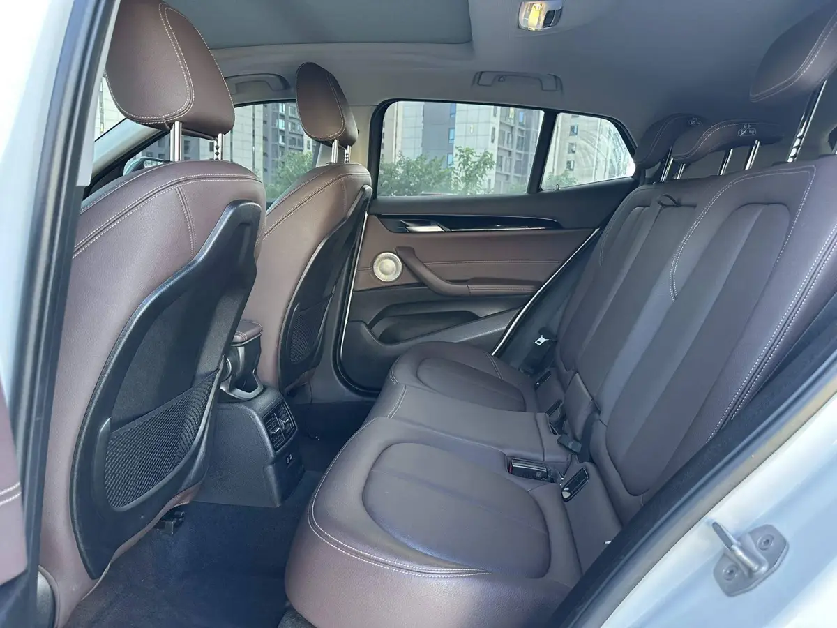 BMW X2 2021 sDrive20i M Off-Road Package — 13