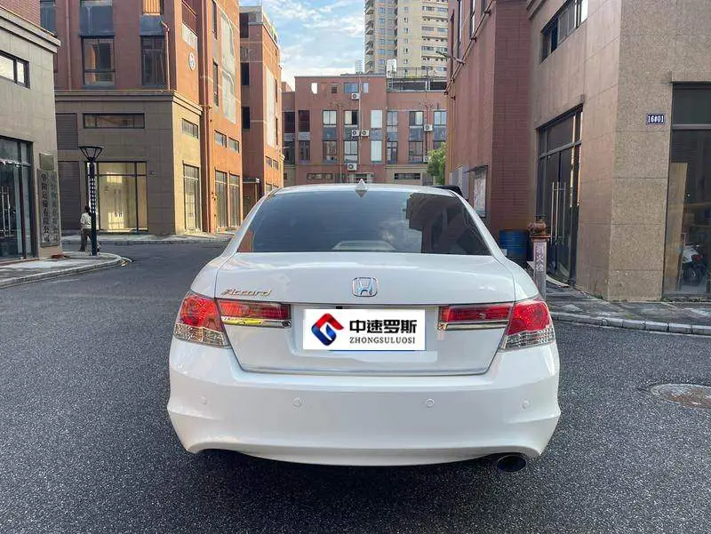 Accord 2012 2.0L SE — 5