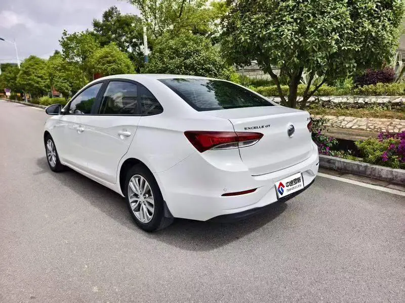 Hideo 2021 1.3T Automatic Mild Hybrid Elite — 5