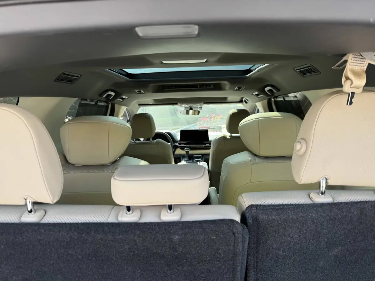 Grevia 2022 2.5L Hybrid Premium Edition — 30