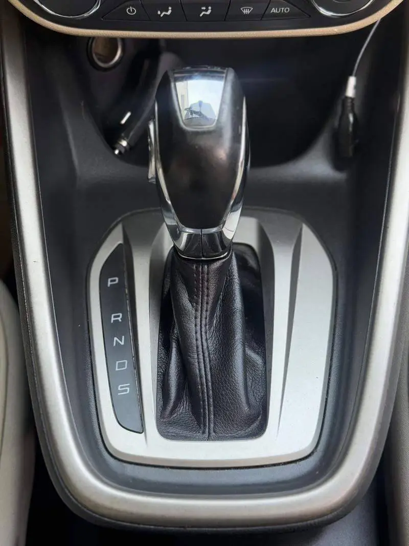 Furis 2015 1.5L Automatic Fashion Model — 14