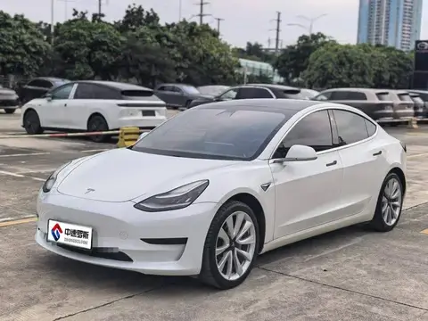 Model 3 2019 Standard Range RWD Upgraded Edition