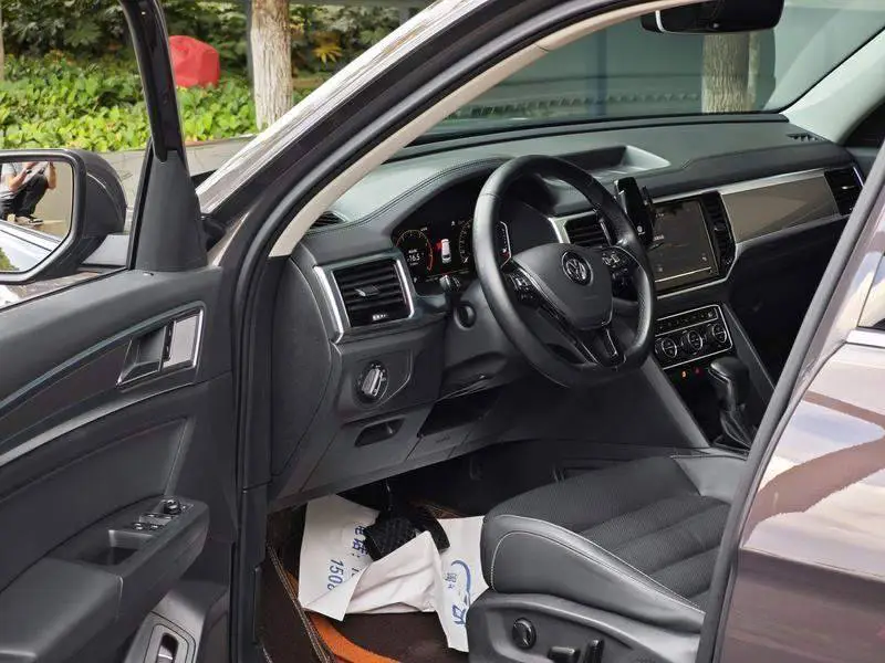Touron 2020 380TSI 4WD Luxury Edition National V — 18