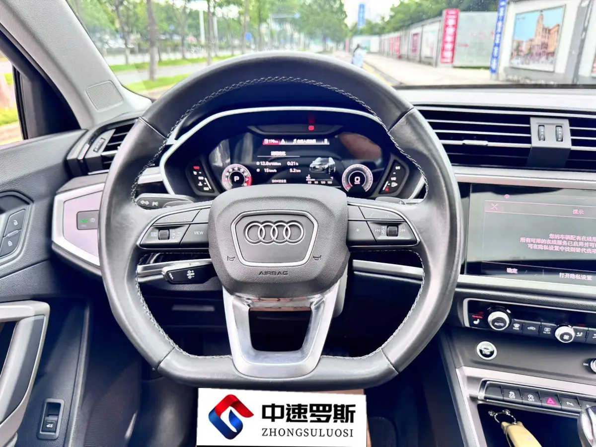 Audi Q3 2022 35 TFSI Stylish and Dynamic — 18