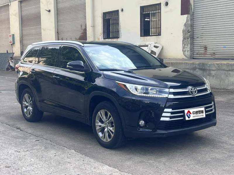 Highlander 2018 2.0T 4WD Elite Edition 7 Seater National VI — 3