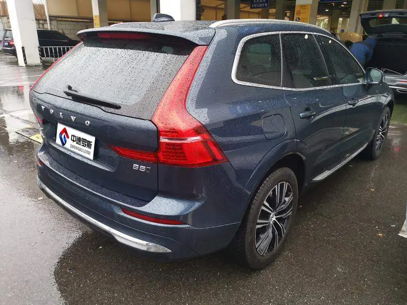 Volvo XC60 2022 B5 4WD Smart Luxury Edition — 6