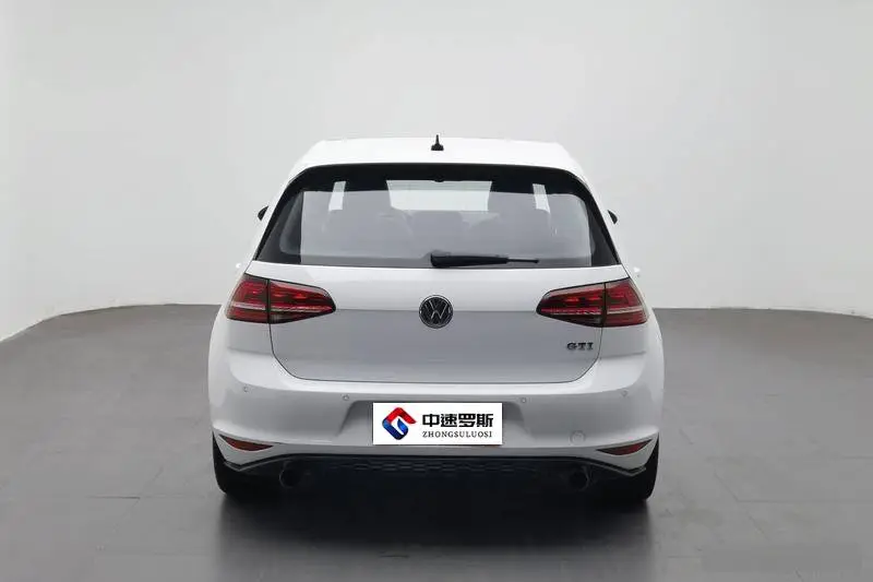 Golf GTI 2016 2.0TSI GTI — 3