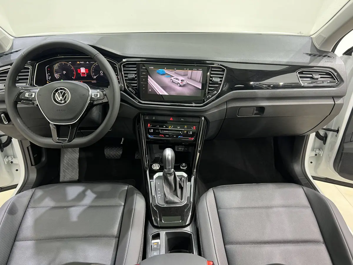 T-ROC 2022 280TSI DSG 2WD Comfort PLUS — 10