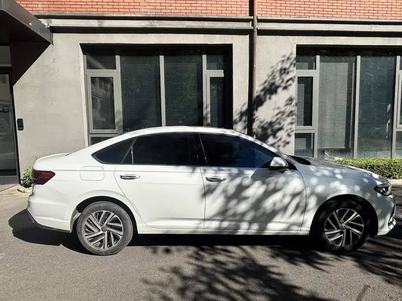 Lavida 2023 Model 1.5L Automatic 5 Million Edition — 7