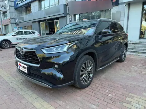 Highlander 2024 380T 4WD Premium Edition 7 Seaters