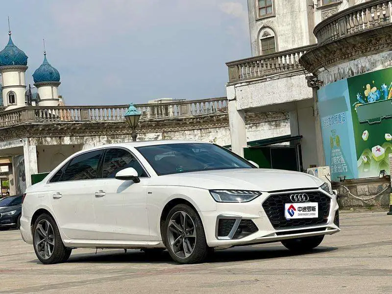 Audi A4L 2022 40 TFSI Stylish and Dynamic — 3