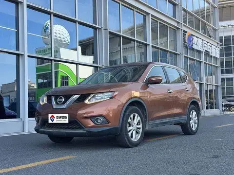 X-Trail 2015 2.0L CVT Comfort MAX Edition 2WD