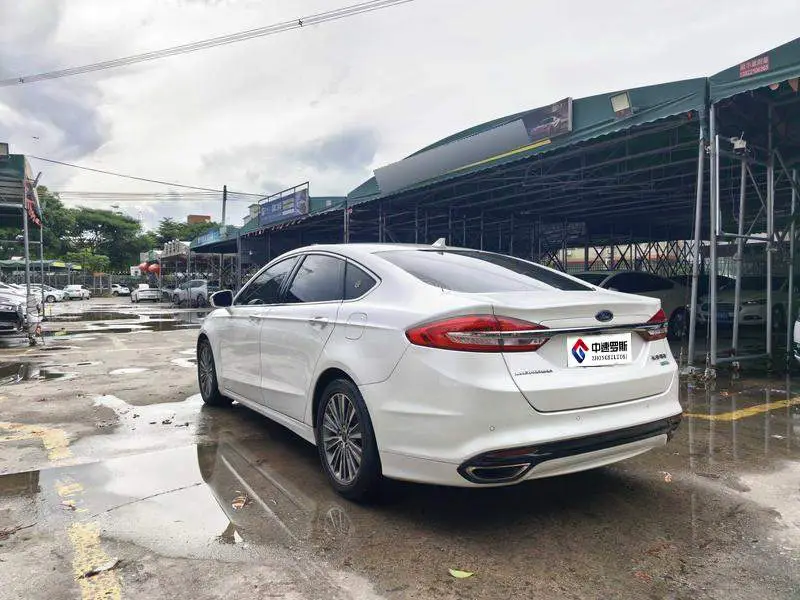 Mondeo 2017 EcoBoost 200 Luxury — 4