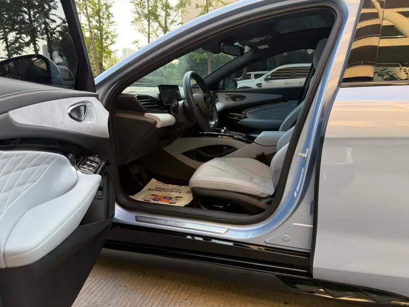 seal 2022 550km Standard Range Rear-wheel Drive Elite — 11