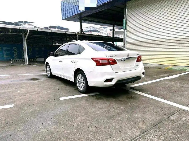 Sylphy 2018 1.6XV CVT Premium Edition — 5
