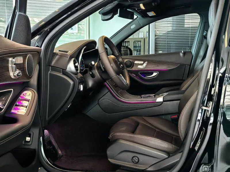 Mercedes-Benz GLC 2022 GLC 300 L 4MATIC Dynamic — 12