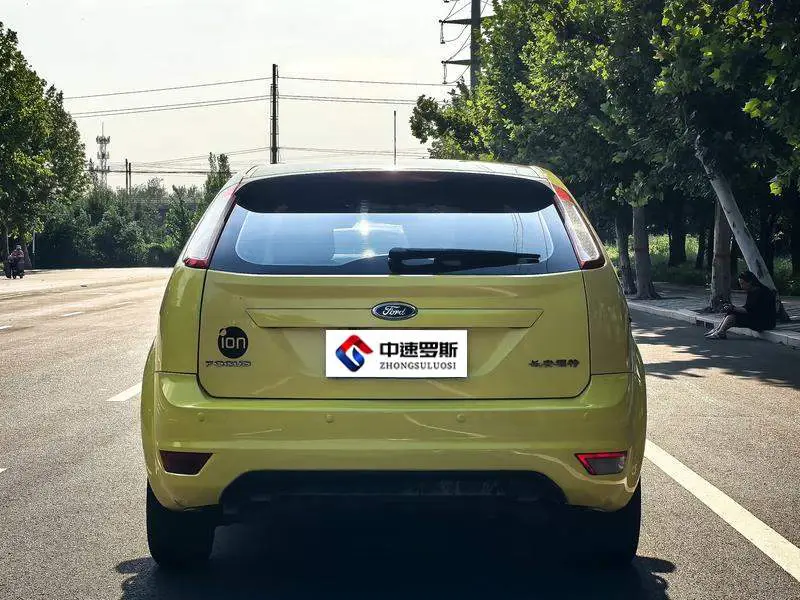 Fox 2012 Hatchback Classic 1.8L Automatic Basic Model — 6