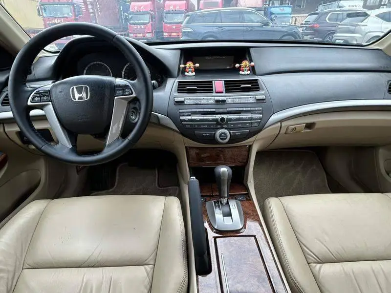 Accord 2011 2.0L EX Navi — 4