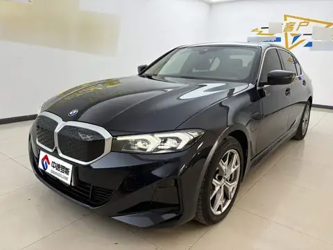 BMW i3 2025 eDrive 35 L