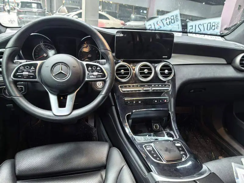 Mercedes-Benz GLC 2020 GLC 260 L 4MATIC Dynamic — 12