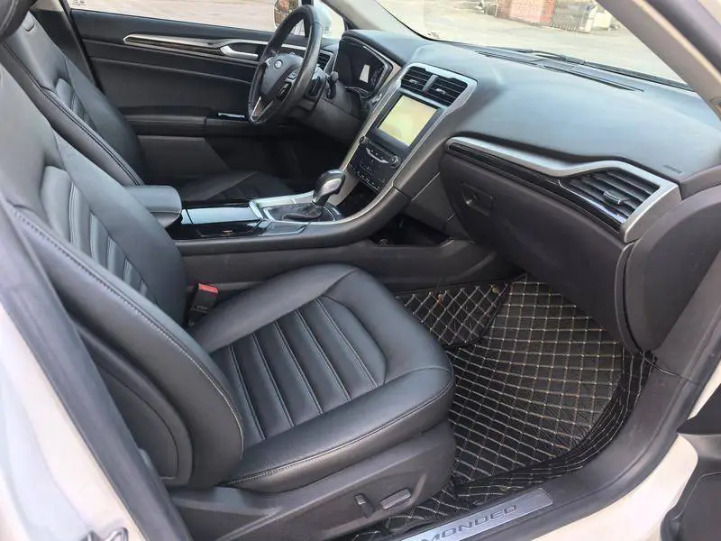 Mondeo 2013 2.0L GTDi200 Luxury Model — 12