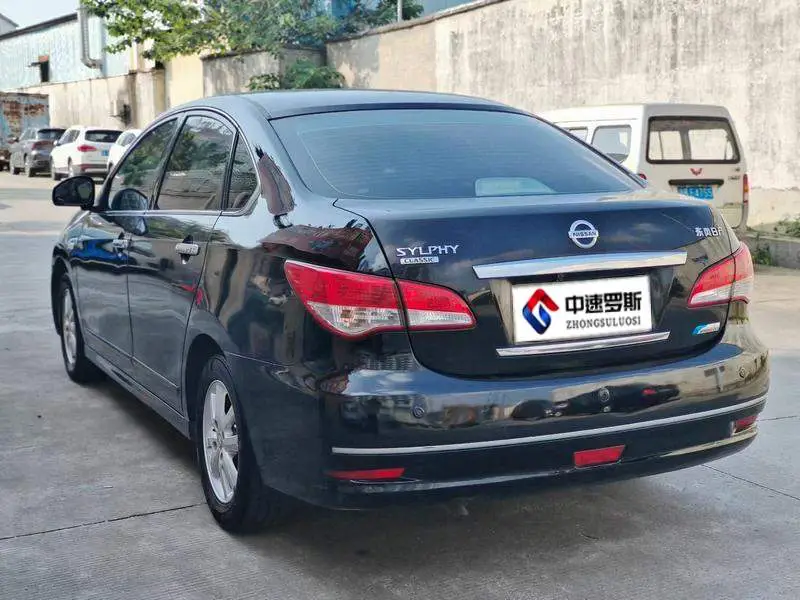 Sylphy 2018 Classic 1.6XE CVT Comfort Edition — 4