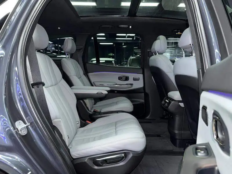 NIO ES8 2020 415KM Signature Edition Six-seat Edition — 20