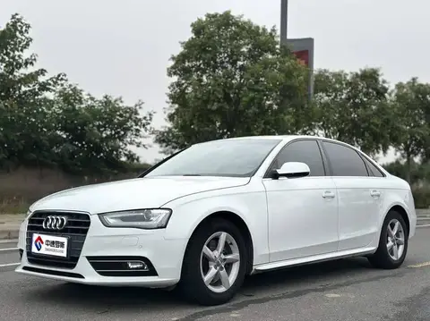 Audi A4L 2013 35 TFSI Automatic Standard Model