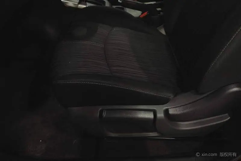 Sylphy 2022 Classic 1.6XE CVT Comfort Edition — 18