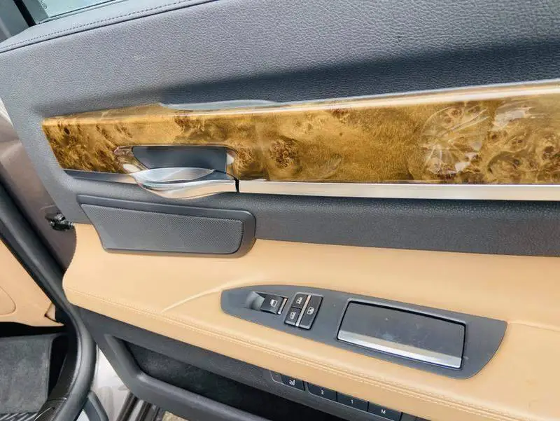 BMW 7 Series 2013 730Li Luxury — 11