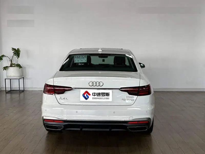 Audi A4L 2020 40 TFSI Luxury Dynamic Edition — 3