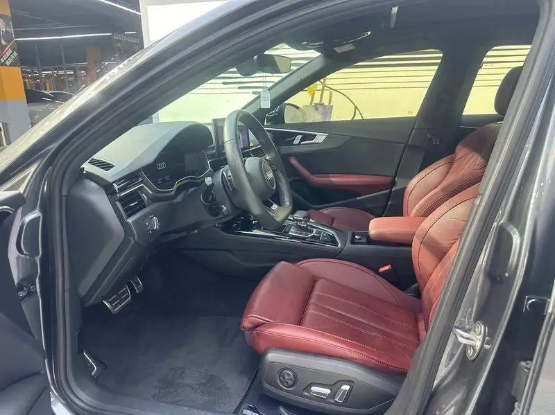 Audi A4L 2024 40 TFSI Luxury Dynamic Edition — 9