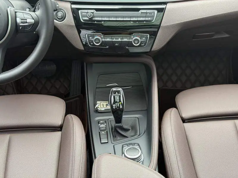 BMW X1 2022 sDrive25Li Leading Edition — 11