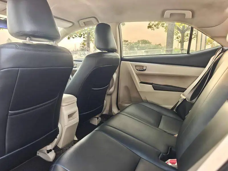 Corolla 2017 1.2T CVT GL — 15