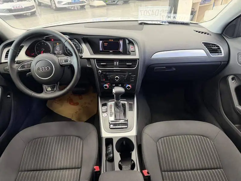 Audi A4L 2016 35 TFSI Collector's Edition Automatic Standard Model — 6