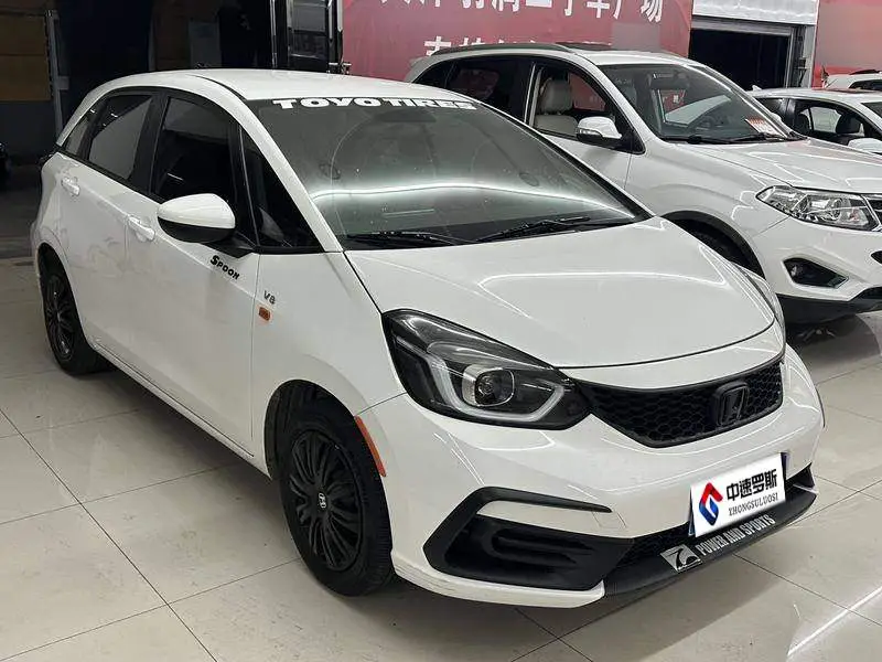 Fit 2021 1.5L CVT Trendy Edition — 3