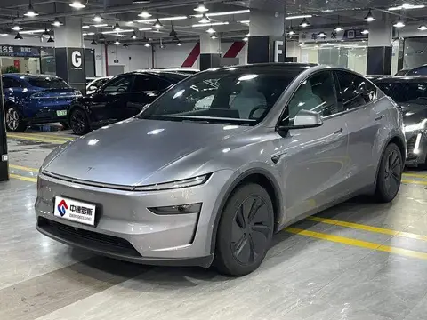 Model Y 2026 Rear-Wheel Drive Version
