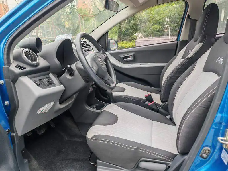 Alto 2013 1.0L Automatic Luxury Model — 8