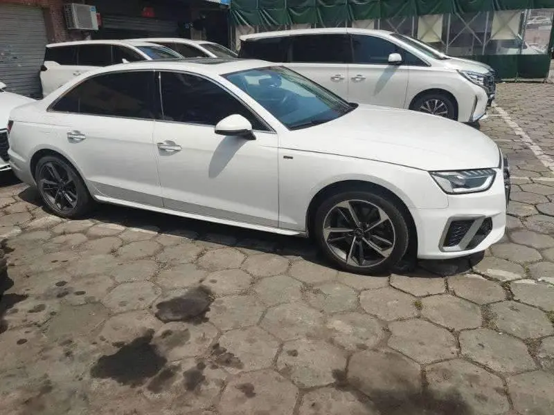 Audi A4L 2024 40 TFSI Stylish and Dynamic — 2