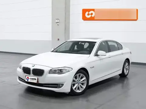 BMW 5 Series 2011 523Li Luxury Model