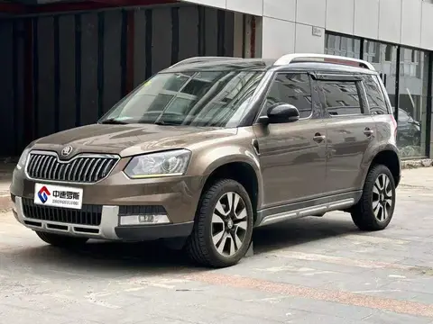 Yeti 2017 TSI300 DSG Premium Edition