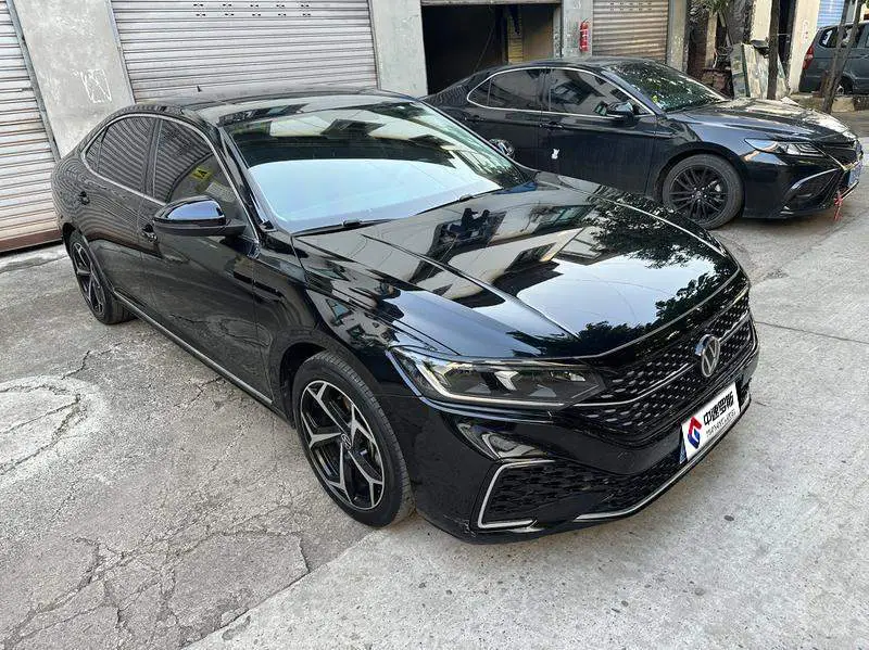 Passat 2024 380TSI Starry Sky Elite Edition — 3