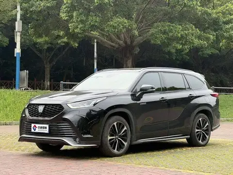 Crown Land 2022 2.5L HEV 4WD Flagship Edition