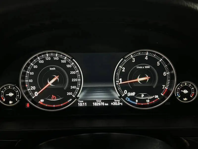 BMW 5 Series 2014 525Li Luxury Design Package — 13