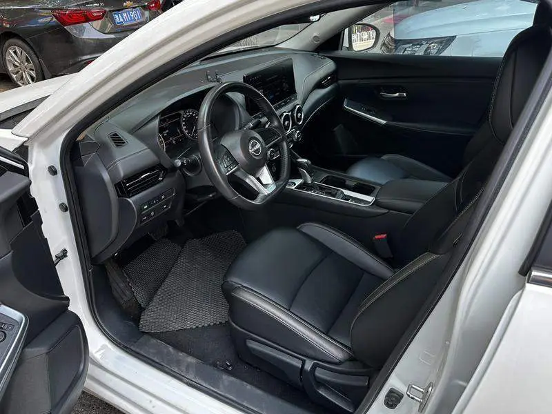 Sylphy 2023 1.6L CVT Enjoy Edition — 10