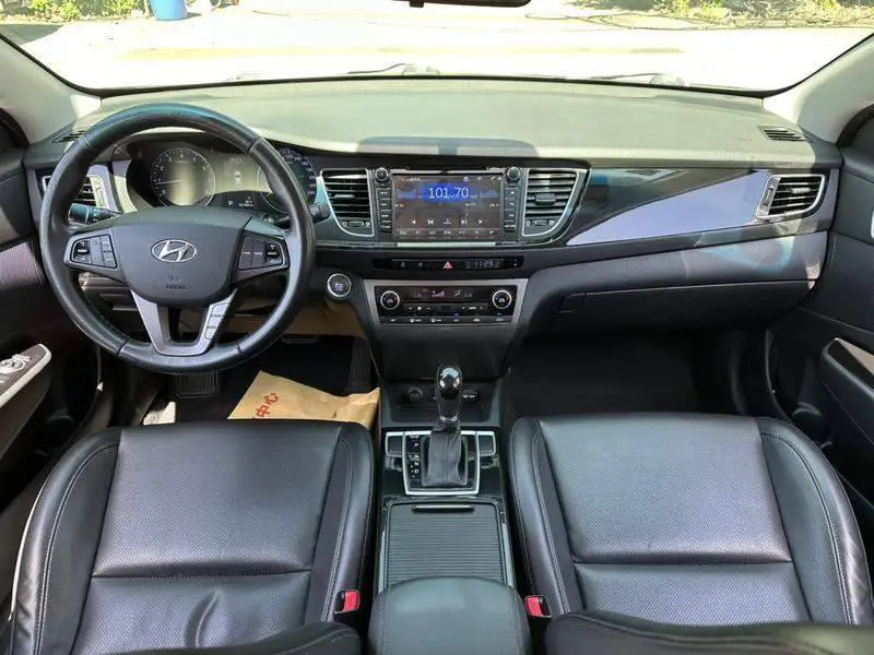 Name map 2014 1.8L Automatic Premium DLX — 9