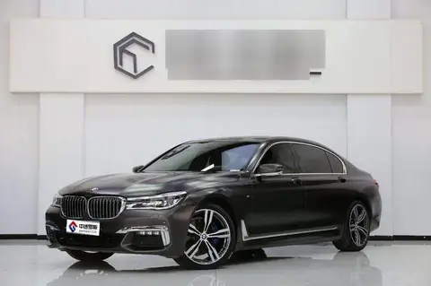 BMW 7 Series 2018 730Li Premium M Sport Package
