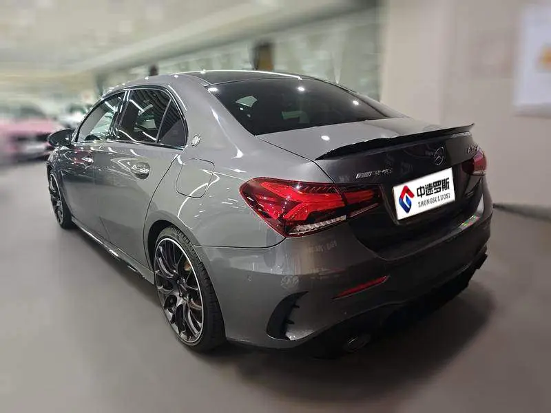 Mercedes-Benz A-Class AMG 2020 AMG A 35 L 4MATIC — 3